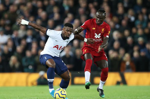 Bị Mourinho thay người, sao Tottenham hờn dỗi bỏ về hình ảnh