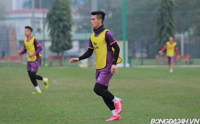 Tiến Linh hụt hẫng khi VLeague 2021 tạm hoãn hình ảnh