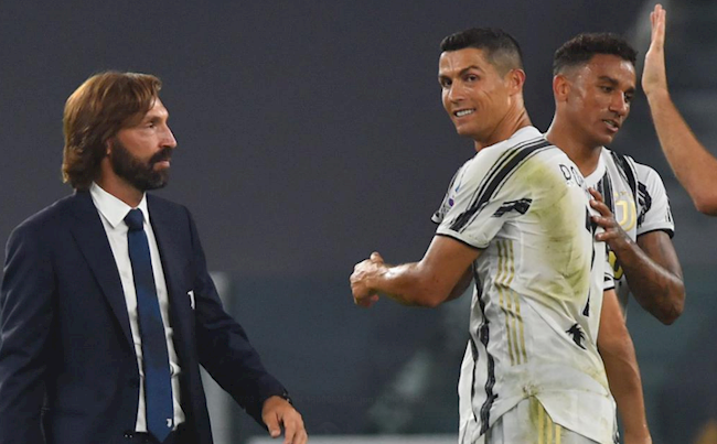 HLV Pirlo động viên tiền đạo Cristiano Ronaldo hình ảnh