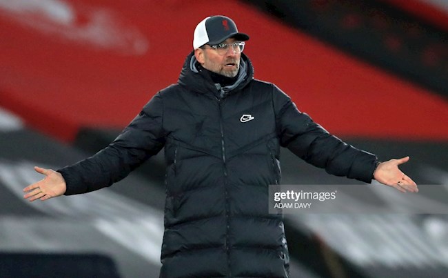 Mark Clattenburg chỉ trích Klopp đạo đức giả hình ảnh