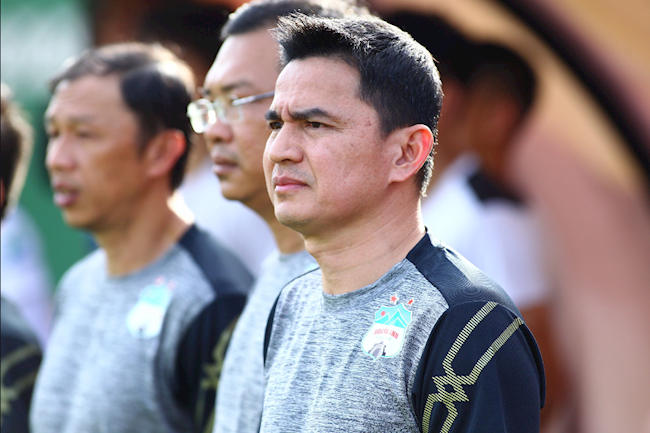 HAGL thắng ngược, HLV Kiatisak có niềm vui đầu tiên ở Việt Nam