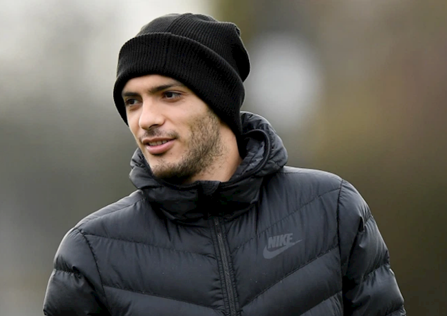 Raul Jimenez trở lại tập luyện