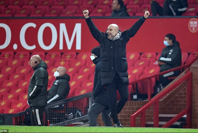 Pep Guardiola nổ vang trời sau chiến thắng trước MU