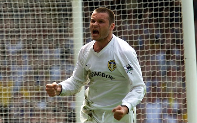 Mark Viduka: Khi “sát thủ săn bàn” trở thành barista