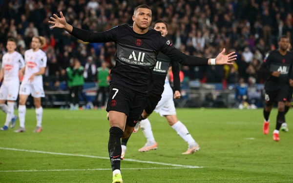 Mbappe luôn biết cách tạo ra sự khác biệt