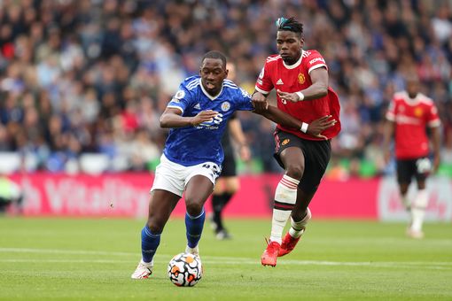 Pogba bị chấm điểm thấp nhất trước Leicester