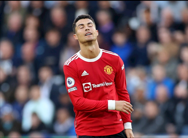 Ronaldo mất hút trên hàng công của MU
