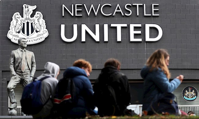 Newcastle đã thuộc về các ông chủ người Ả Rập