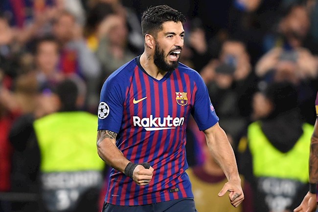 Hình ảnh Suárez ăn mừng thái quá năm nào đã khiến không ít CĐV Liverpool ngứa mắt