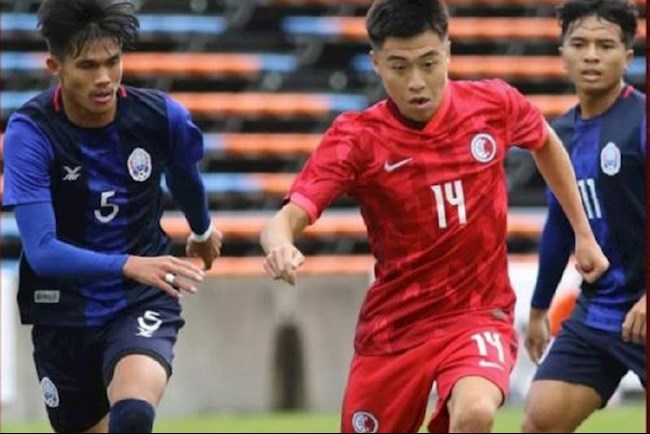 U23 Campuchia thể hiện sức mạnh trước Hong Kong