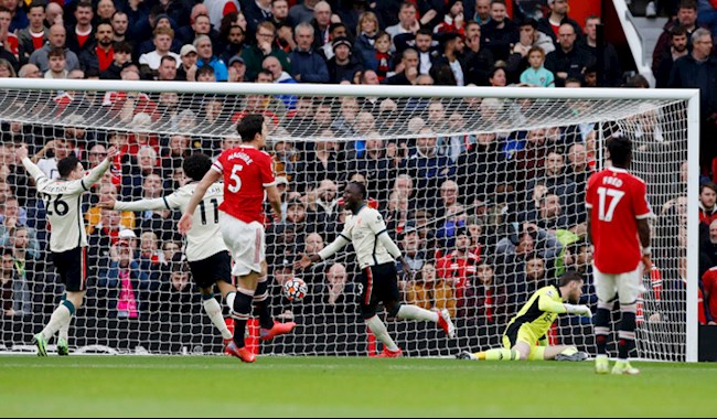 Naby Keita mở tỷ số cho Liverpool Naby Keita mở tỷ số cho Liverpool