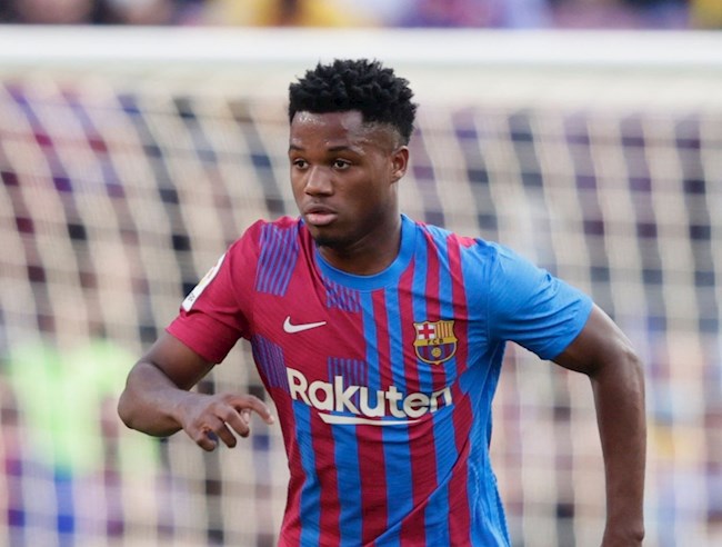 Ansu Fati chơi tích cực nhưng kém hiệu quả Ansu Fati chơi tích cực nhưng kém hiệu quả