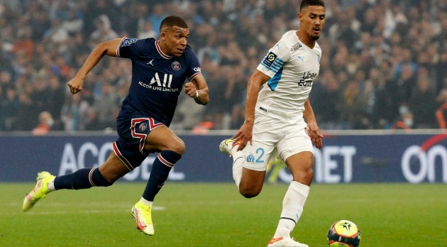 William Saliba chơi tốt trước PSG William Saliba chơi tốt trước PSG