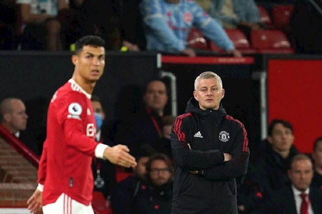 Đằng sau sự kiên nhẫn của MU với HLV Ole Solskjaer