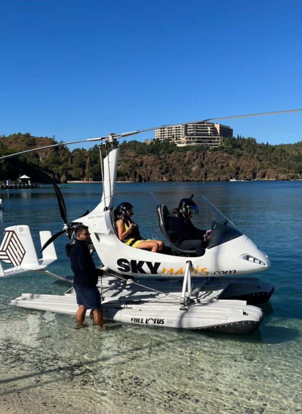 Hai người có nhiều hoạt động ngoài trời