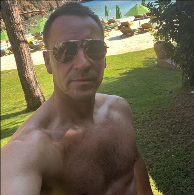 Bức ảnh selfie được Terry đăng tải