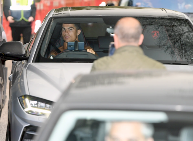 Siêu sao Ronaldo cảm thấy khá căng thẳng