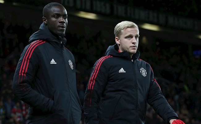 Van de Beek và Bailly bất mãn với HLV Solskjaer