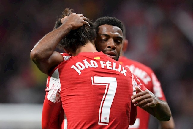 Lemar mở tỷ số sau một pha tấn công trung lộ hoàn hảo