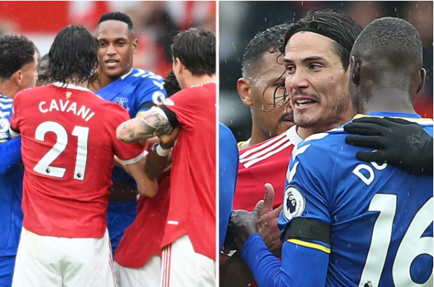 NHM MU hết lời khen ngợi Cavani sau tình huống bảo vệ đồng đội