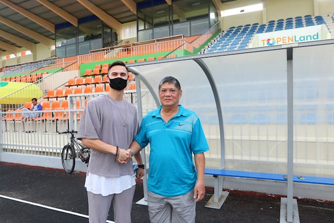 adriano schmidt transfermarkt "Quay xe" CLB TP.HCM, sao Việt kiều chính thức ra mắt Bình Định FC