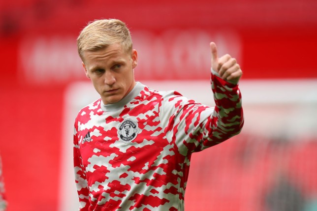 Điểm tin Bóng đá 24h tối 8/10: MU chặn đường ra đi của Van de Beek