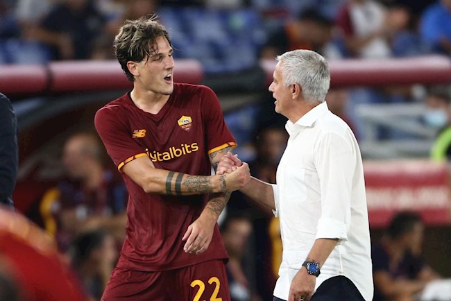 Zaniolo tiết lộ điều quý giá học được từ HLV Mourinho