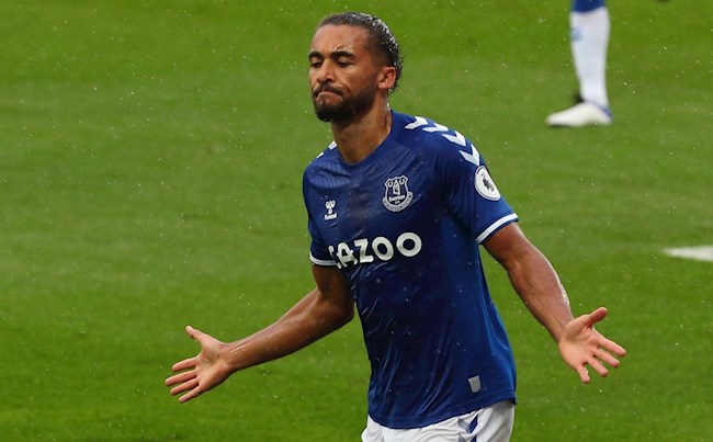 Calvert-Lewin được khuyên từ chối Arsenal