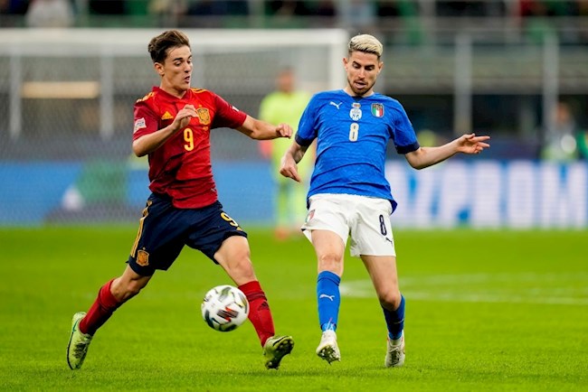 Gavi đi vào lịch sử bóng đá Tây Ban Nha