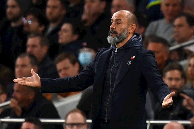 CHÍNH THỨC Tottenham sa thải Nuno Santo hình ảnh