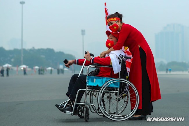 Người hâm mộ trước trận Việt Nam vs Saudi Arabia