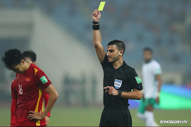 Người quen cầm còi trận Việt Nam vs Philippines