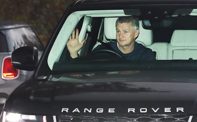 Solskjaer có mặt tại bản doanh MU