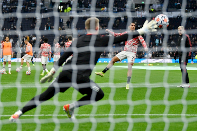 Van de Beek và vai trò mới ở MU