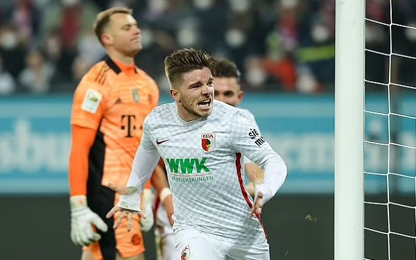 Augsburg vs Bayern Munich Augsburg vs Bayern Munich