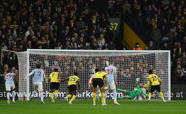 De Gea cản phá 2 quả penalty trong 2 phút