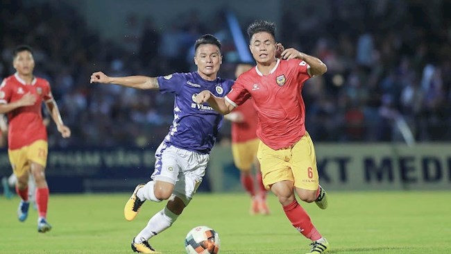 Hùng Dũng đệ nhị bất ngờ được gọi trở lại ĐT Việt Nam dự AFF Cup 2020