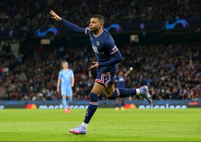 Kylian Mbappe chơi rất tốt ở đấu trường C1 Kylian Mbappe chơi rất tốt ở đấu trường C1