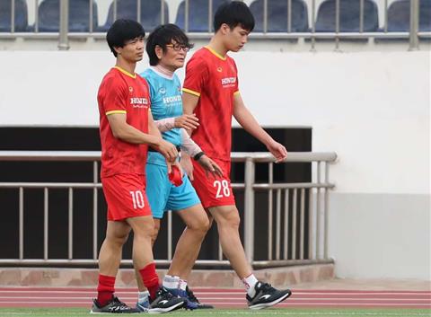 Công Phượng, Hoàng Đức tập riêng trước ngày đá nội bộ Công Phượng, Hoàng Đức tập riêng trước ngày đá nội bộ