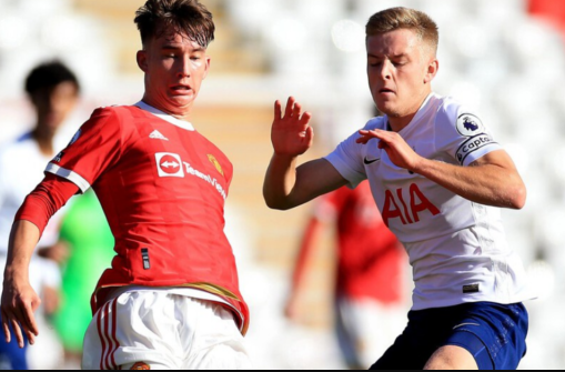 Xuất hiện cái tên lạ trong buổi tập mới nhất của MU