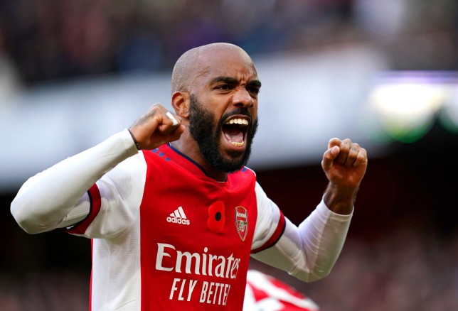 Đích thân Alexandre Lacazette lên tiếng về tương lai ở Arsenal