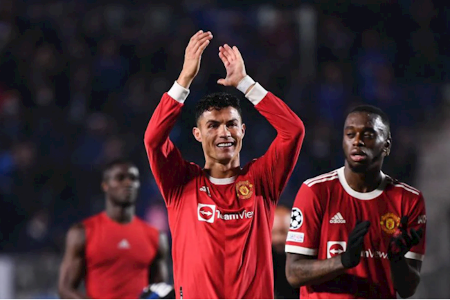 Duvan Zapata ghi 1 bàn thắng cho Atalanta