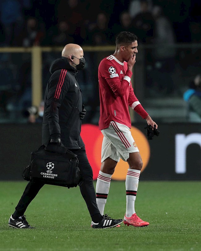 Varane chấn thương