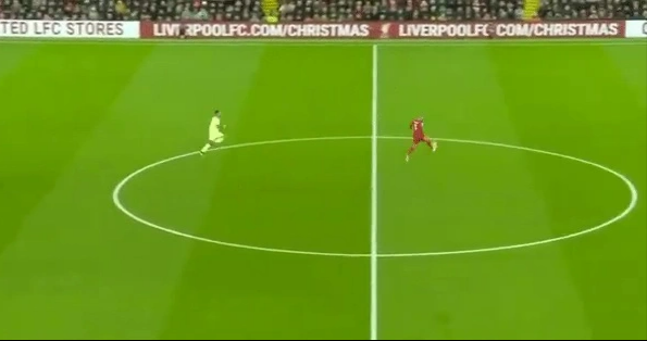 NHM dùng Fabinho để chế nhạo Jorginho