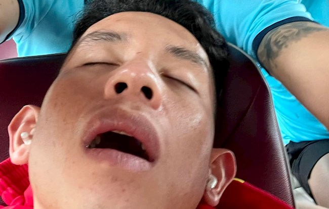 Hồng Duy chứng minh cho câu nói Đừng ngủ khi đám bạn còn thức