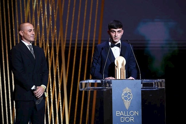 Quả bóng vàng 2021