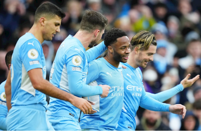 Man City củng cố ngôi đầu sau vòng 16