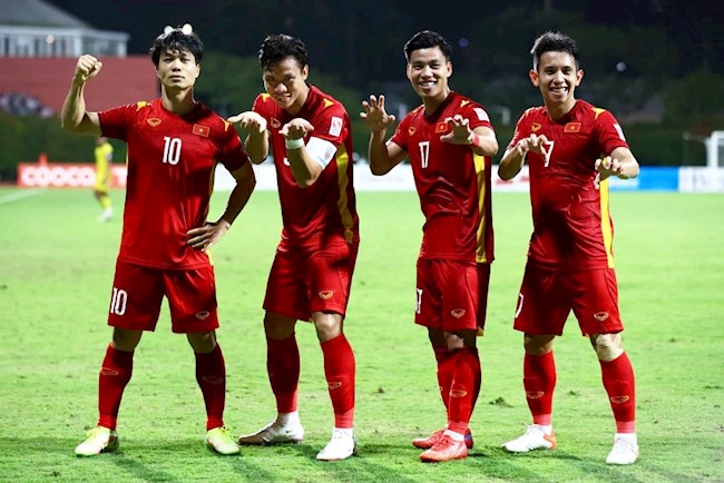 Tuyển Việt Nam thị uy sức mạnh đội bóng số một Đông Nam Á. Ảnh: Getty.