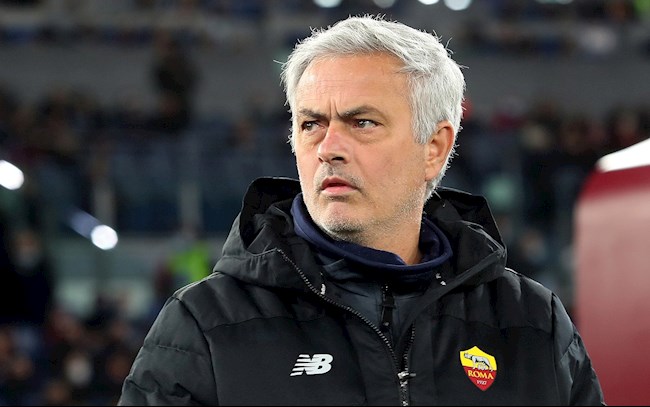 Mourinho cà khịa đối thủ sau trận hòa của AS Roma 1
