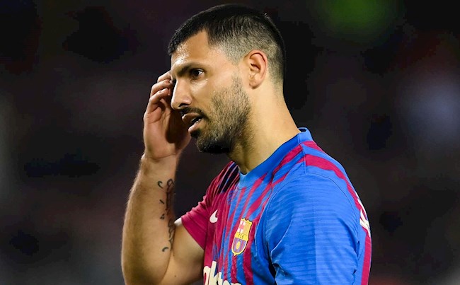 Aguero úp mở về khả năng tái xuất sân cỏ 1